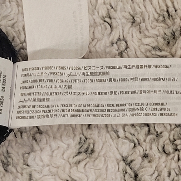 Abercrombie & Fitch SZ S Black Ruffled Deep V Neck Boho Romper Shorts Lined - Picture 7 of 14